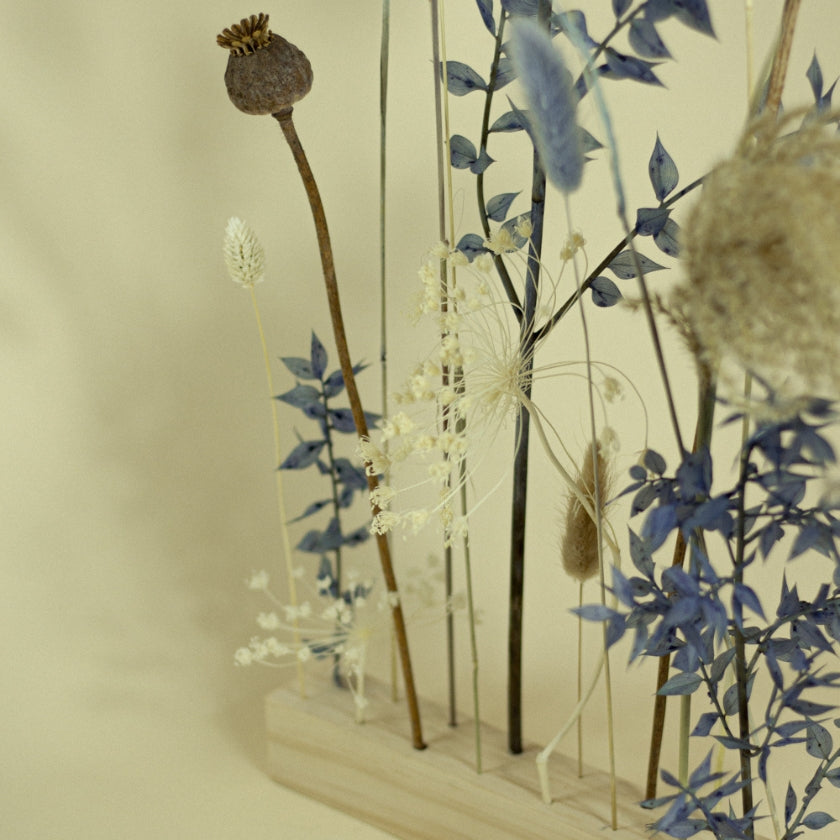 Blumendeko Trockenblumen Flower Bar Holz mit Löchern Blumenleiste mit Trockenblumen 